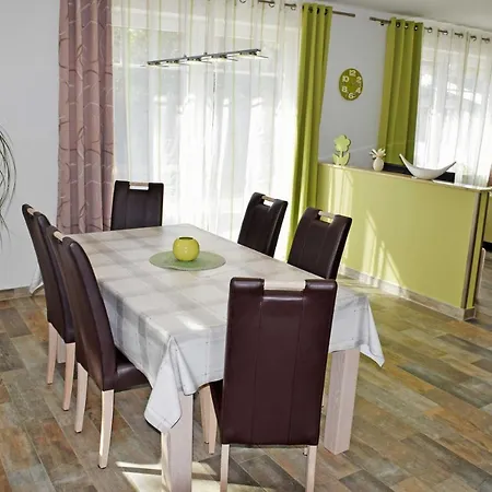Ferienhaus Celina *